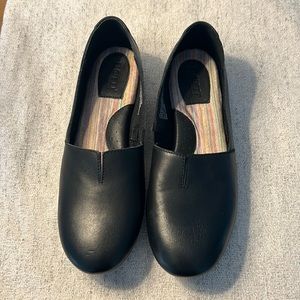 “BORN”   slip on shoes, Very comfortable.